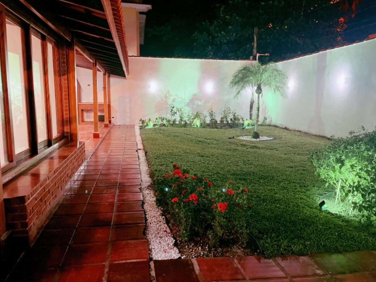 Beach House Unidade 2 - Casas De Praia Guaruja 50 Metros Do Mar Ngoại thất bức ảnh