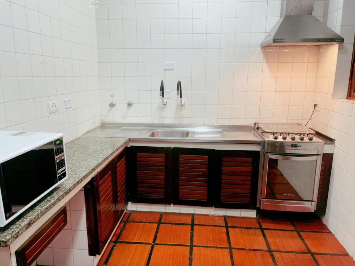 Beach House Unidade 2 - Casas De Praia Guaruja 50 Metros Do Mar Ngoại thất bức ảnh